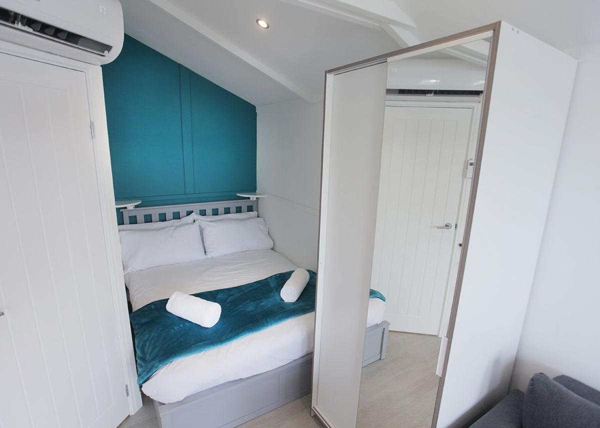 Mercury Yacht Harbour And Holiday Park Lower Swanwick Exteriér fotografie